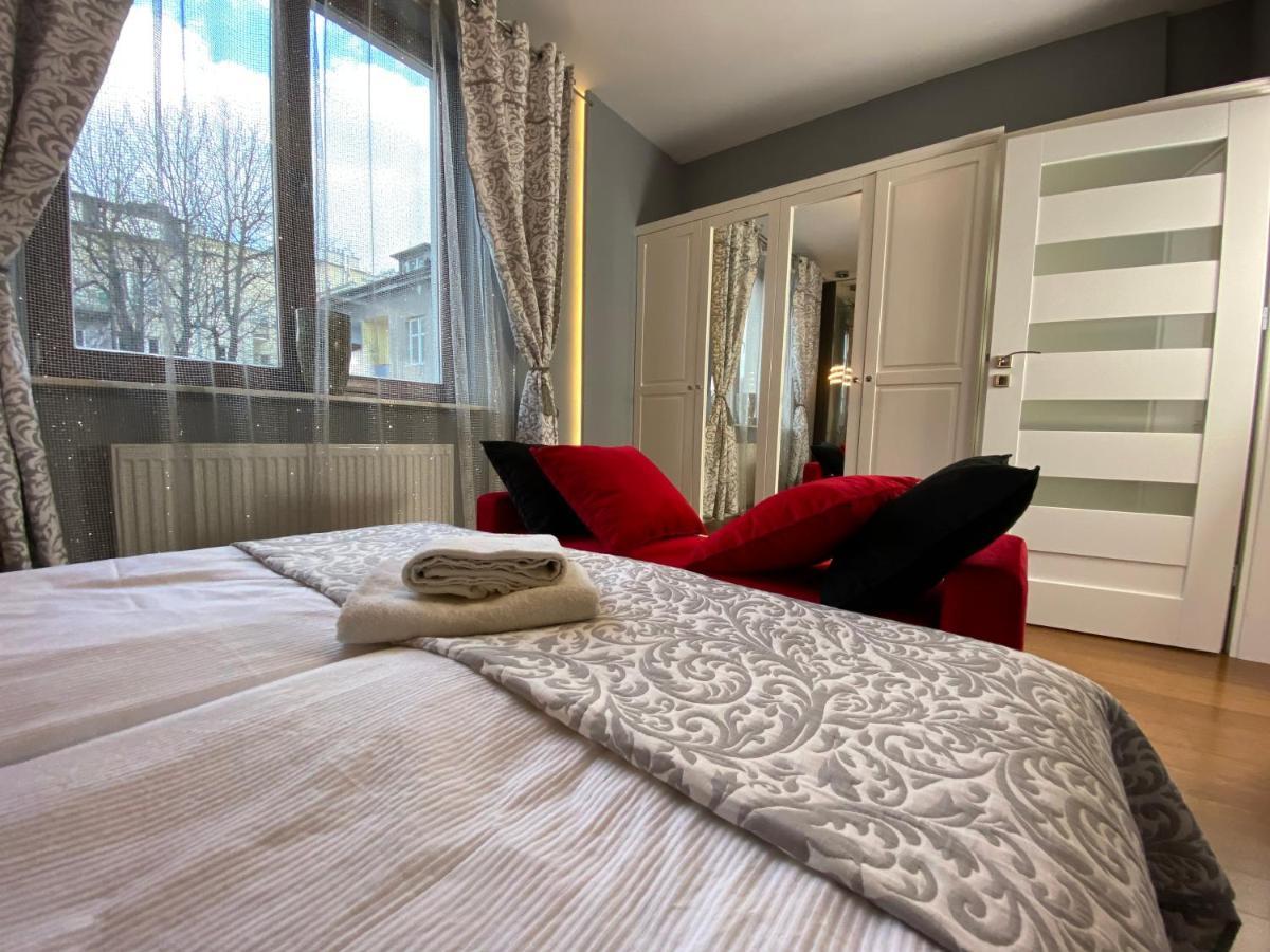 P&J Luxury Apartments Krakow Luaran gambar